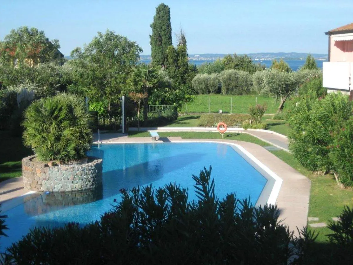 Apartment Locazione Turistica Residence Meridiana Lazise Italy